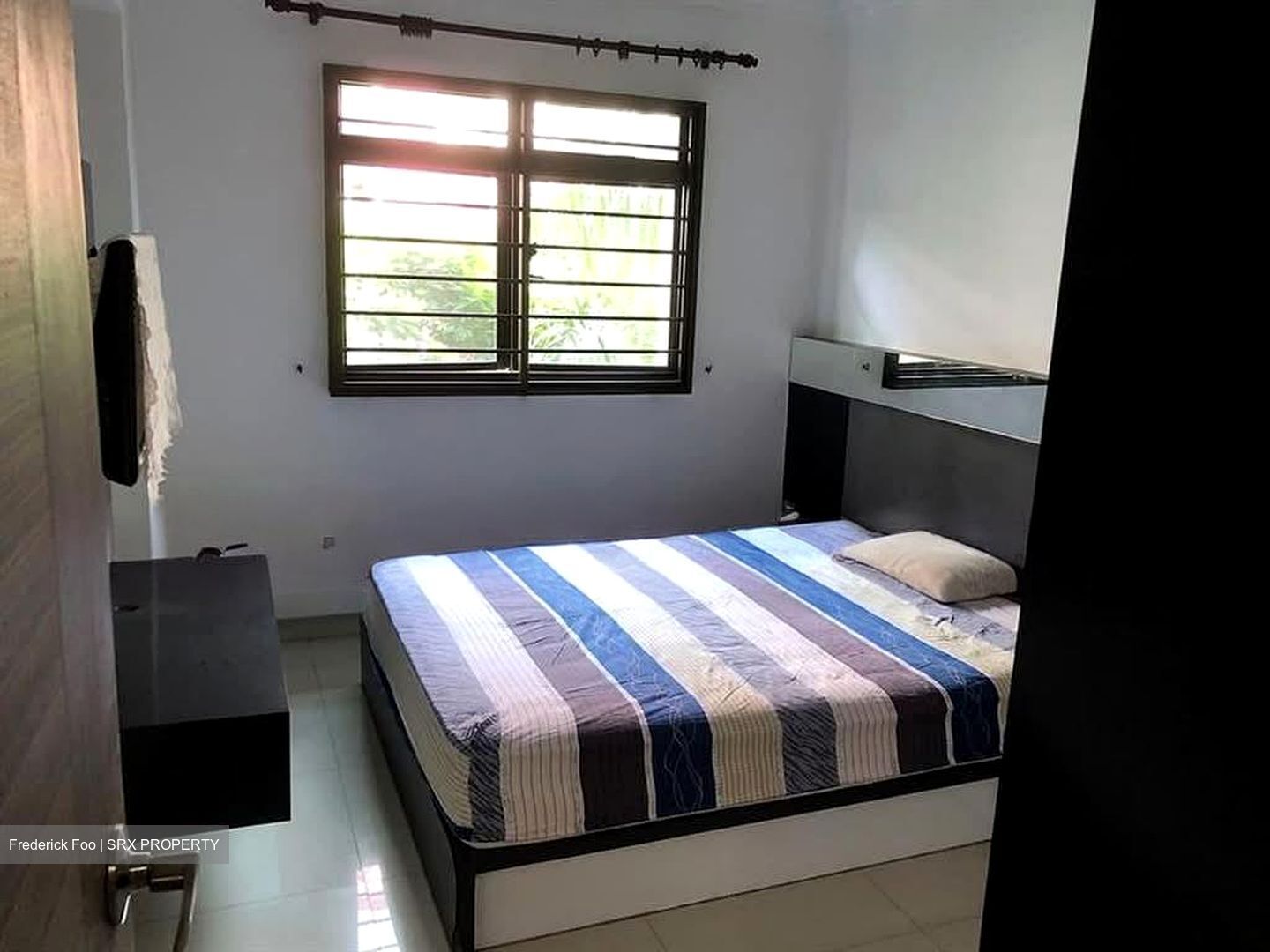 Blk 204D Compassvale Drive (Sengkang), HDB Executive #569681901